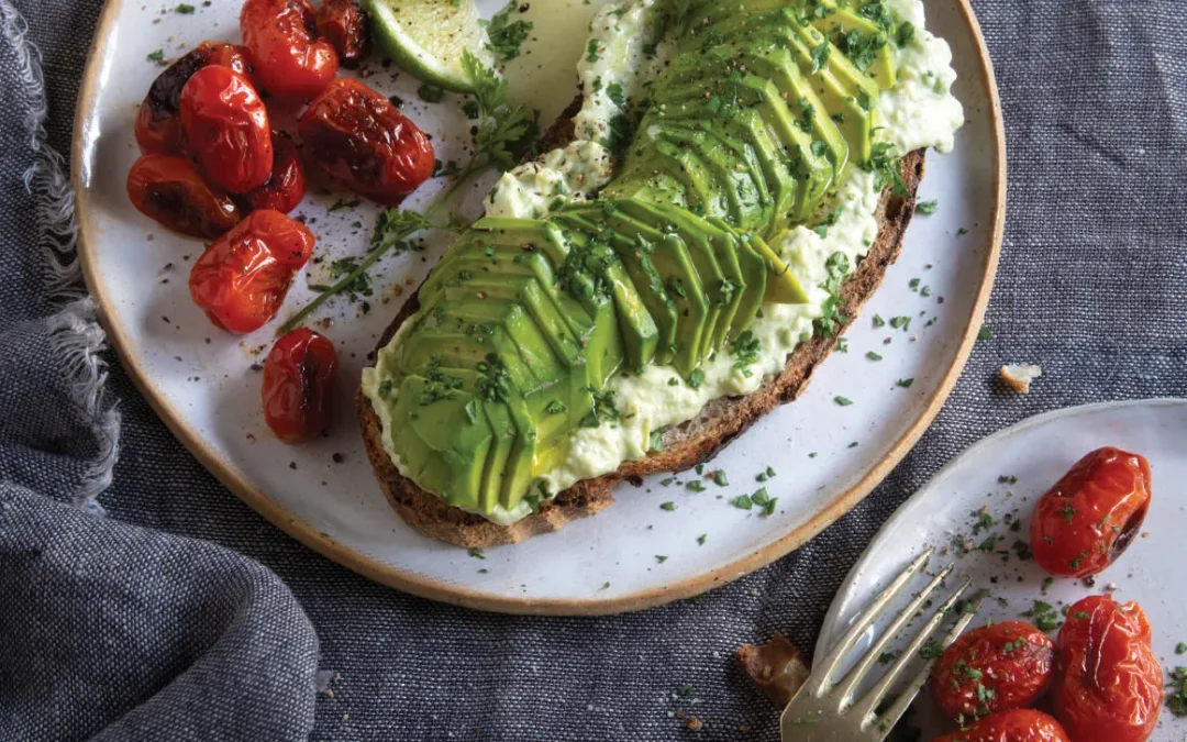 TOSTADA CON PALTA