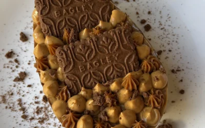 HUEVOS DE PASCUA RELLENOS DE CHOCOTORTA